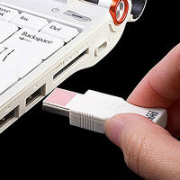 5 cách đơn giản kết nối lại USB mà không cần "rút ra cắm lại"