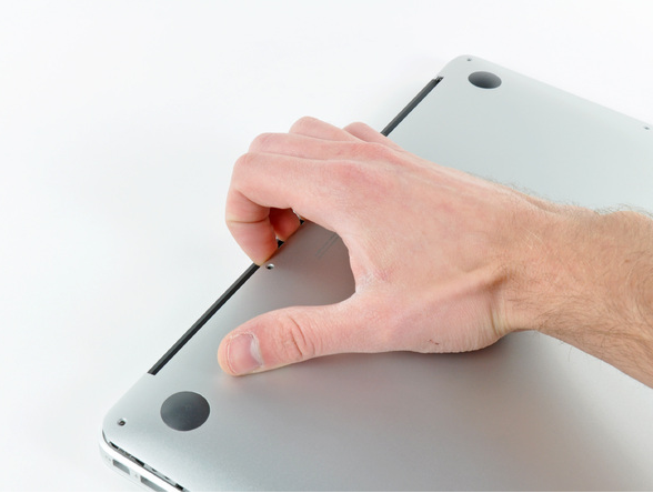 Tháo nắp đậy Bước 2