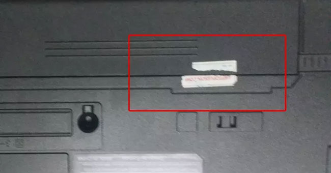 Làm thế nào để tránh “ bẫy dán tem bảo hành” laptop