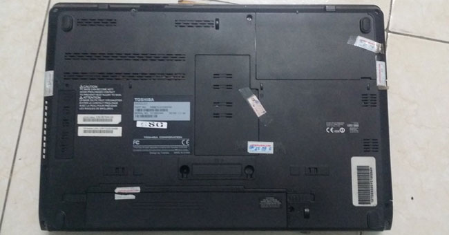 Làm thế nào để tránh “ bẫy dán tem bảo hành” laptop