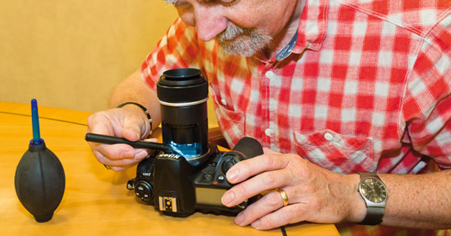 Lưu ý khi vê sinh máy ảnh 