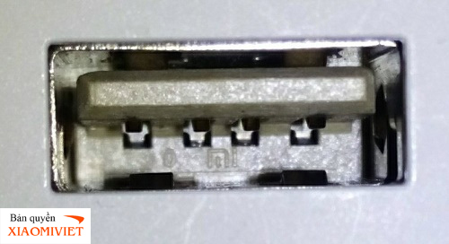 Cách nhận biết pin dự phòng Xiaomi chính hãng và nhái