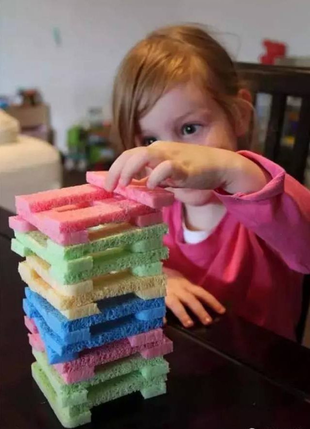 Những mảnh xốp bọt biển