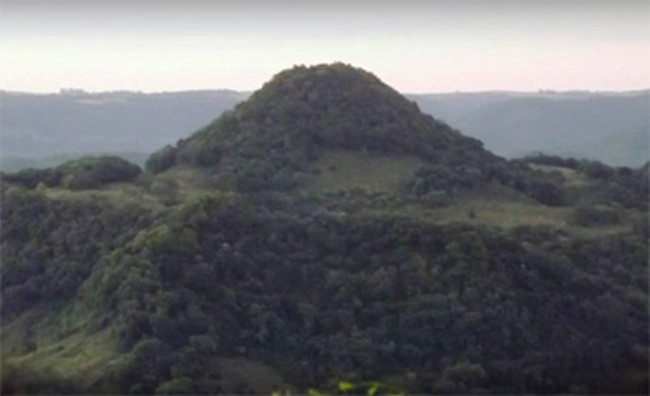 Kim tự tháp được phát hiện trong rừng Amazon.