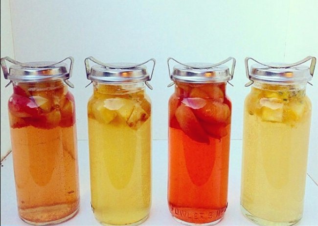 Trà Kombucha được dùng như một loại thực phẩm chức năng