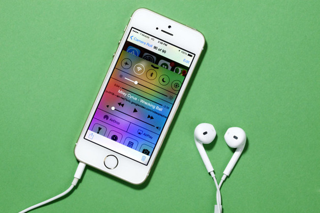 Nghe nhạc bằng điện thoại   Nghe nhạc bằng điện thoại