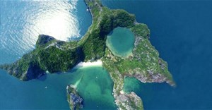 Khám phá đảo Mắt Rồng - hoang đảo đẹp nhất vịnh Bắc Bộ