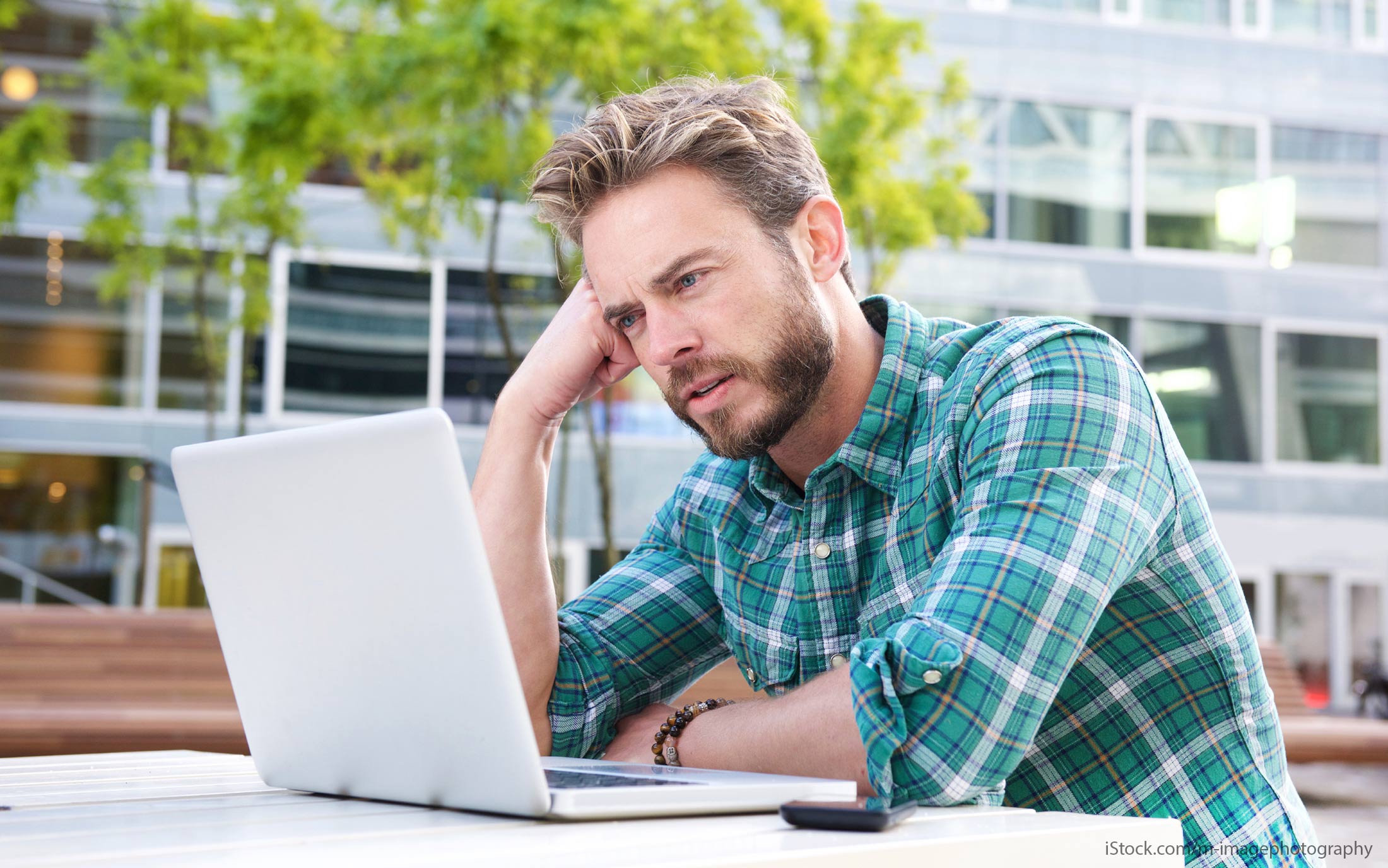 Nợ nần chồng chất