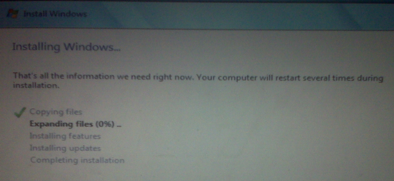 tháo ổ DVD cài Windows 7   tháo ổ DVD cài Windows 7
