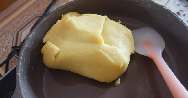 Sên nhân đậu xanh