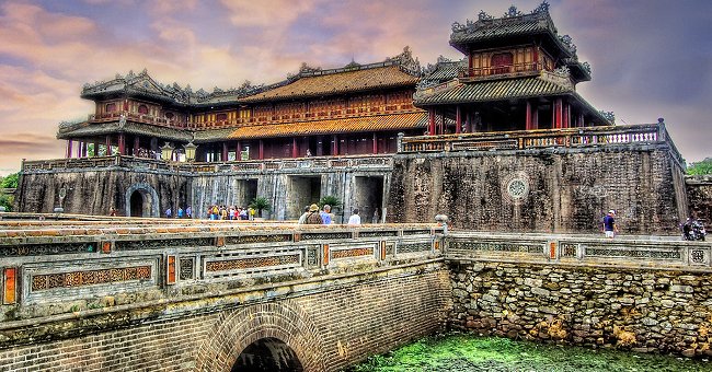 Các công trình kiến trúc cung đình Huế Các công trình kiến trúc cung đình Huế