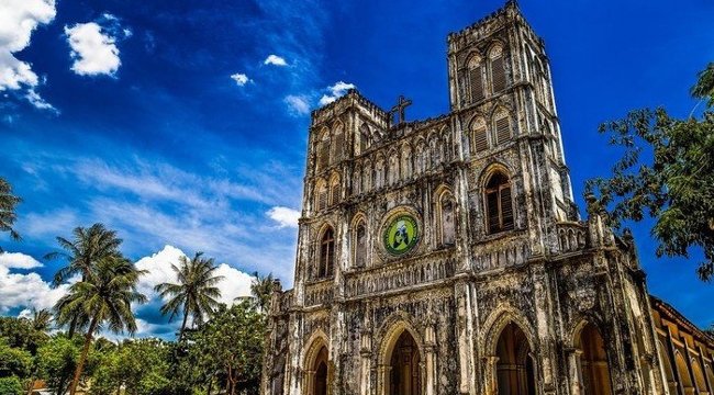 Nhà thờ Mằng Lăng Nhà thờ Mằng Lăng