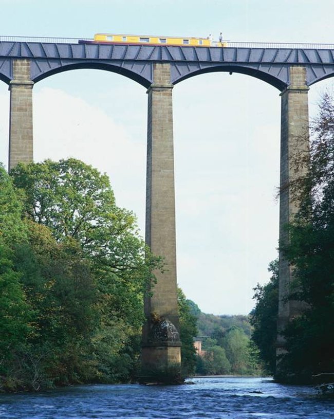Cầu nước Pontcysyllte - Anh