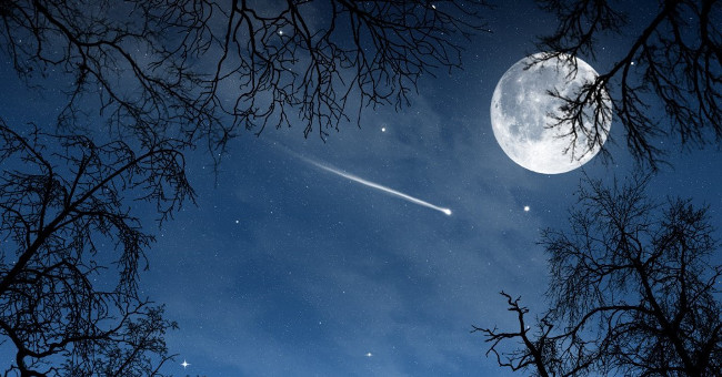 Trái đất chỉ có 1 Mặt trăng Trái đất chỉ có 1 Mặt trăng