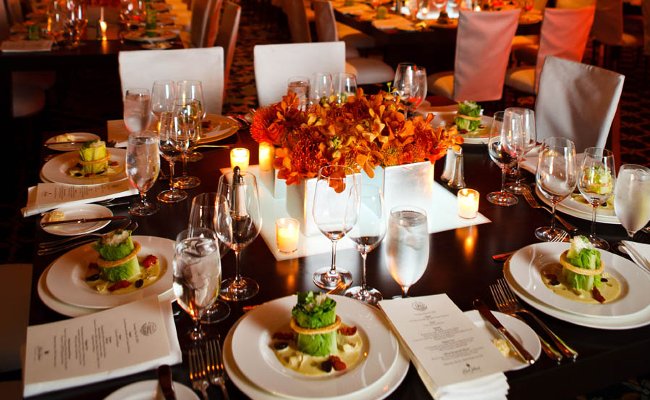 Chọn thực đơn tiệc cưới