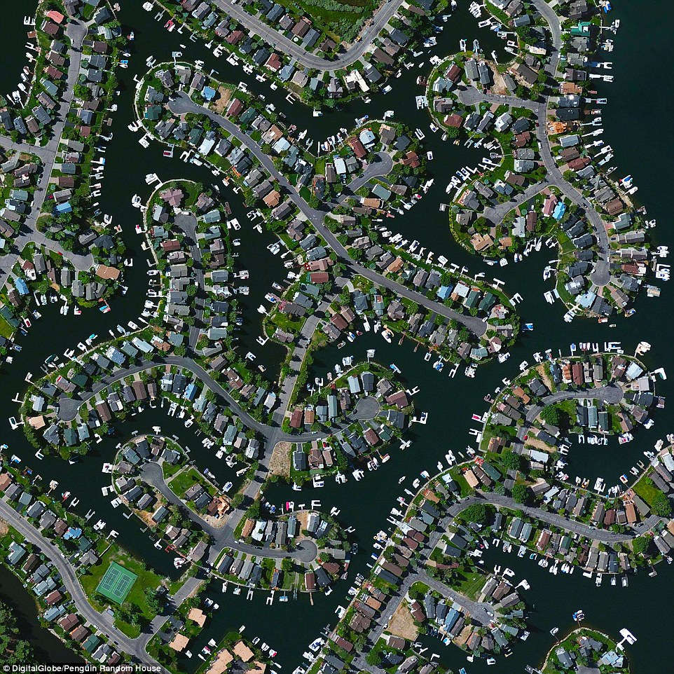 Cộng đồng Tahoe Keys