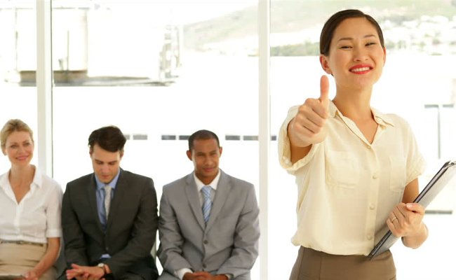 Tôi có tự tin sẽ hoàn thành tốt công việc này Tôi có tự tin sẽ hoàn thành tốt công việc này