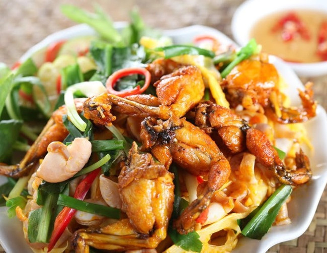 Đó là những món ăn ngon tuyệt vời được chế biến từ ếch như lẩu ếch, ếch rang muối, ếch xào măng chắc chắn sẽ không còn. 
