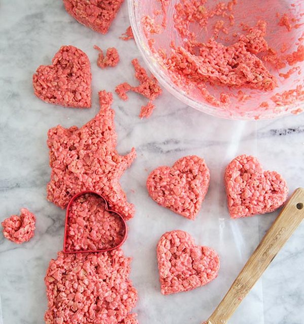 Tạo hình bánh Tạo hình bánh