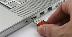 Làm sao khi máy tính không nhận USB?