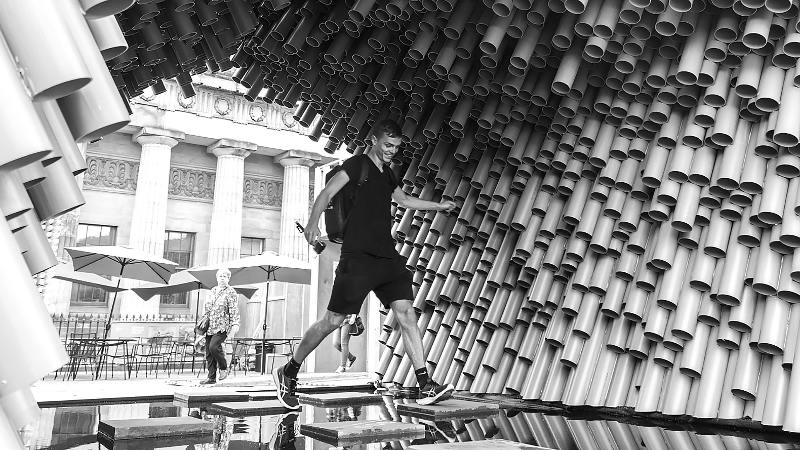 Chính quyền xây dựng căn nhà này với mục đích giải trí, và hơn hết là muốn giáo dục người dân trong việc chung tay chống biến đổi khí hậu toàn cầu cũng như bảo vệ và sử dụng tiết kiệm tài nguyên nước trong phạm vi thành phố.