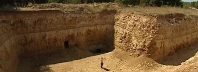 Tàn tích cổ đại trên bán đảo Crimea.