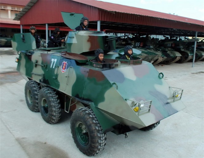 Xe bọc thép quân đội 