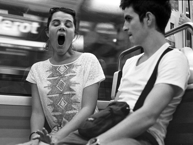 Hỏi về sở thích khi họ đang mệt mỏi để có được sự hợp tác