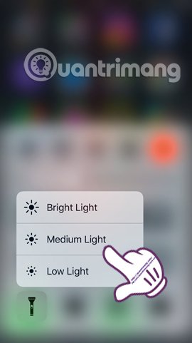 Điều chỉnh đèn pin  3D Touch trên iOS 10