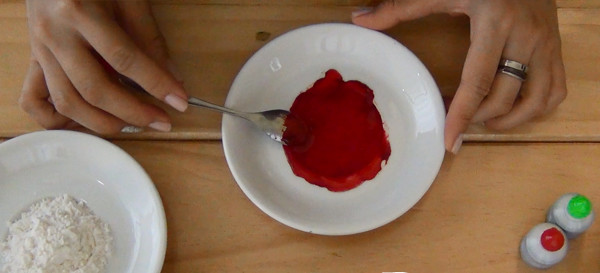 Cách làm máu giả 