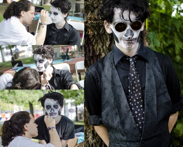 Hóa trang thành ma quỷ 