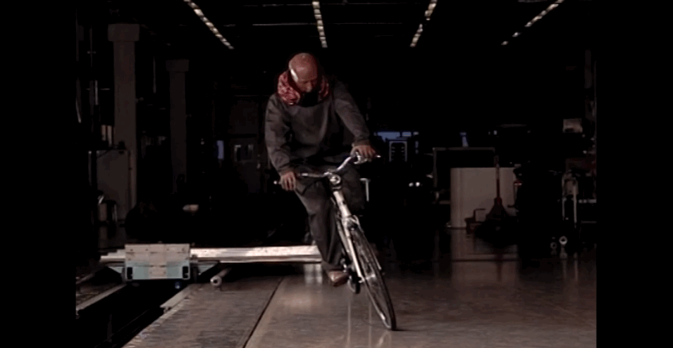 Mũ bảo hiểm vô hình 