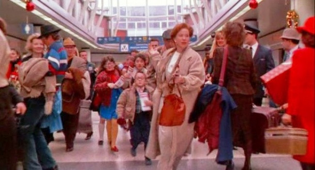 Cảnh quay sân bay Paris