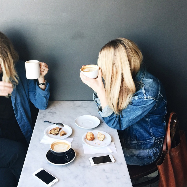 Ngừng trò chuyện với những người không có mục đích Ngừng trò chuyện với những người không có mục đích