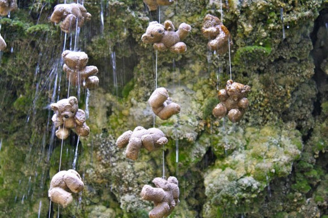 Giếng nước thần thoại 