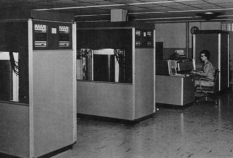 RAMAC 305