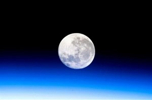 Top 10 sự thật thú vị về Mặt Trăng có thể bạn chưa biết
