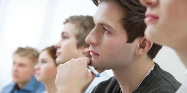 Lắng nghe Lắng nghe