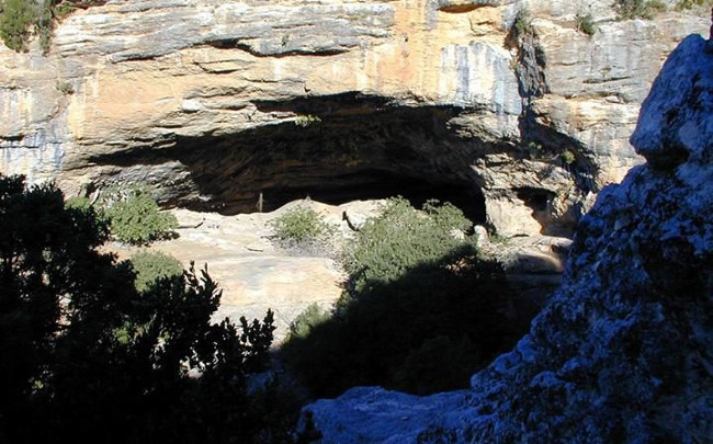 Hang động thời kỳ đồ đá mới 