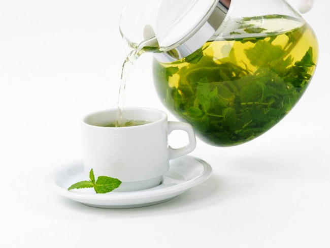 Nước ấm giúp giảm cân 