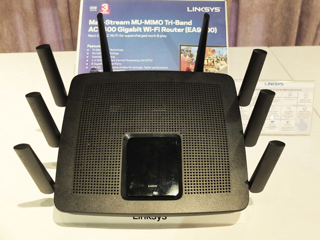 Linksys  EA9500 Max-Stream AC5400 MU-MIMO Gigabit Router Linksys  EA9500 Max-Stream AC5400 MU-MIMO Gigabit Router