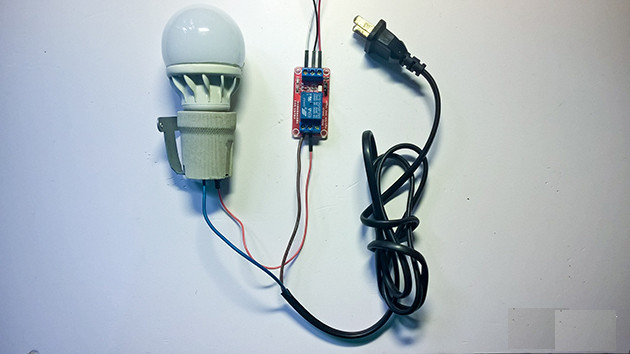 Làm thiết bị bật đèn bằng cách vỗ tay