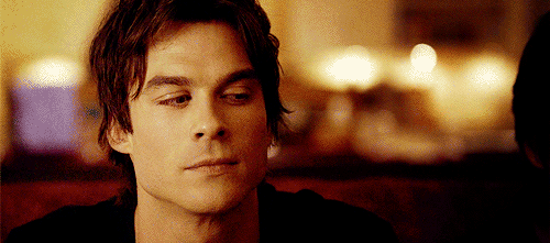 Khi người ta nói về bạn bằng một ngôn ngữ nước ngoài ... nhưng bạn hiểu điều đó