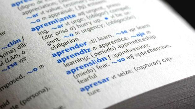 Đầu tiên học để nói, sau đó họ lại muốn dịch được mọi thứ