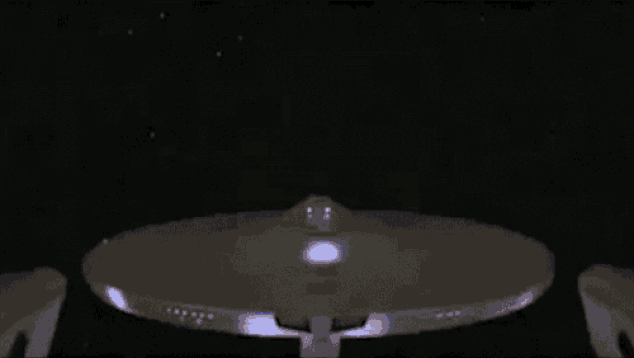 Sao Diêm Vương từ một chấm nhỏ được phóng