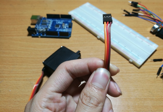 Nối dây với Servo Nối dây với Servo