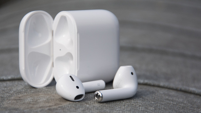  Tai nghe không dây AirPods của Apple