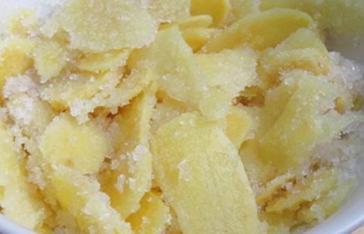 Gừng ướp đường 