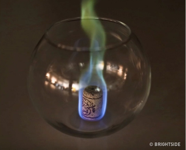 Nút chai có thể giúp bạn thay thế nến 