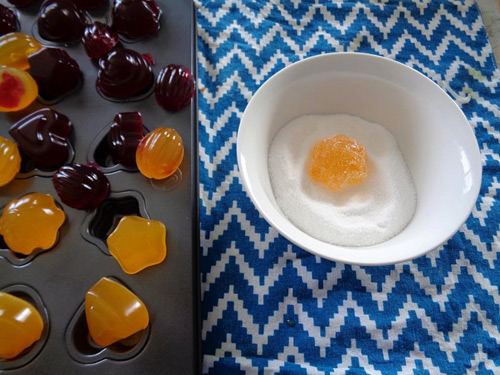 Cho kẹo lăn qua đường   Cho kẹo lăn qua đường